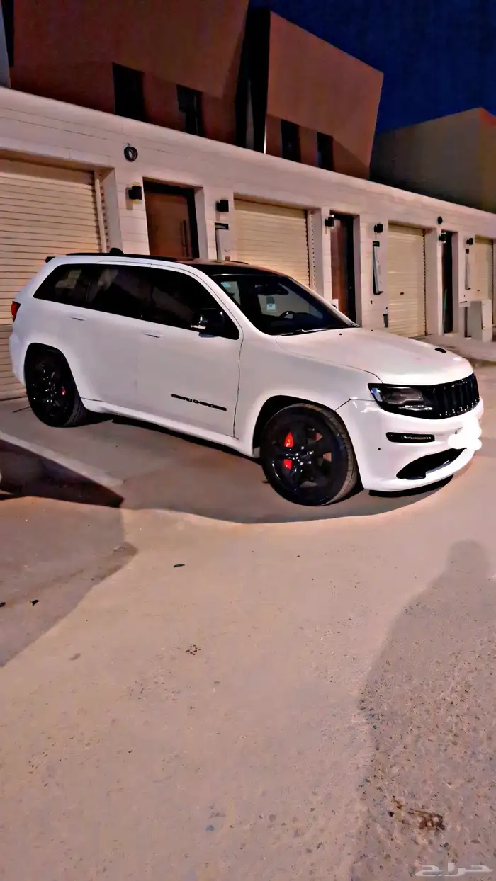 جراند شيروكي SRT 4