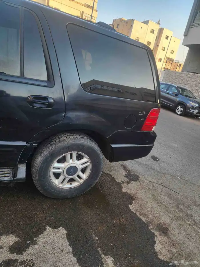 للبيع سيارة فورد اسبديشن 4