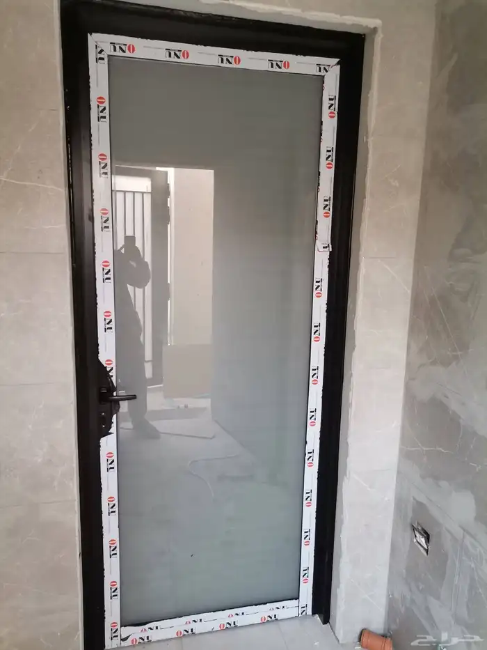 المنيوم باب شرايا دبل زجاج رمل 0