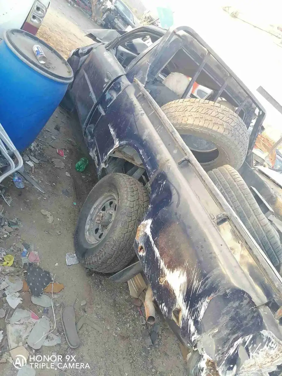 نيسان باترول شاص موديل 99 ديزل TD 42 تشليح قطع غيار 7