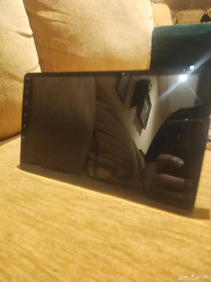شاشه سياره تركب لجميع السيارات 0