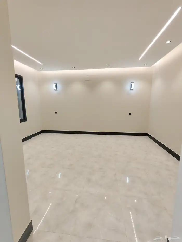 للبيع شقق ارضي تصميم مودرن مدخل مستقل مدينه احد رفيده 7