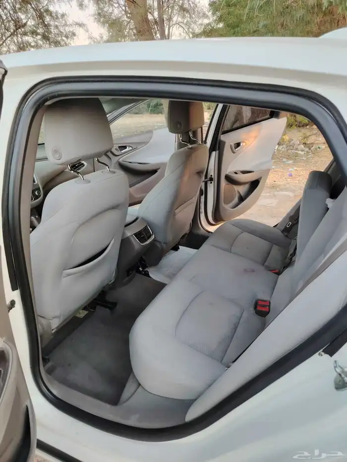 ماليبو 2017 ابيض لؤلؤي نظيف جدا 7