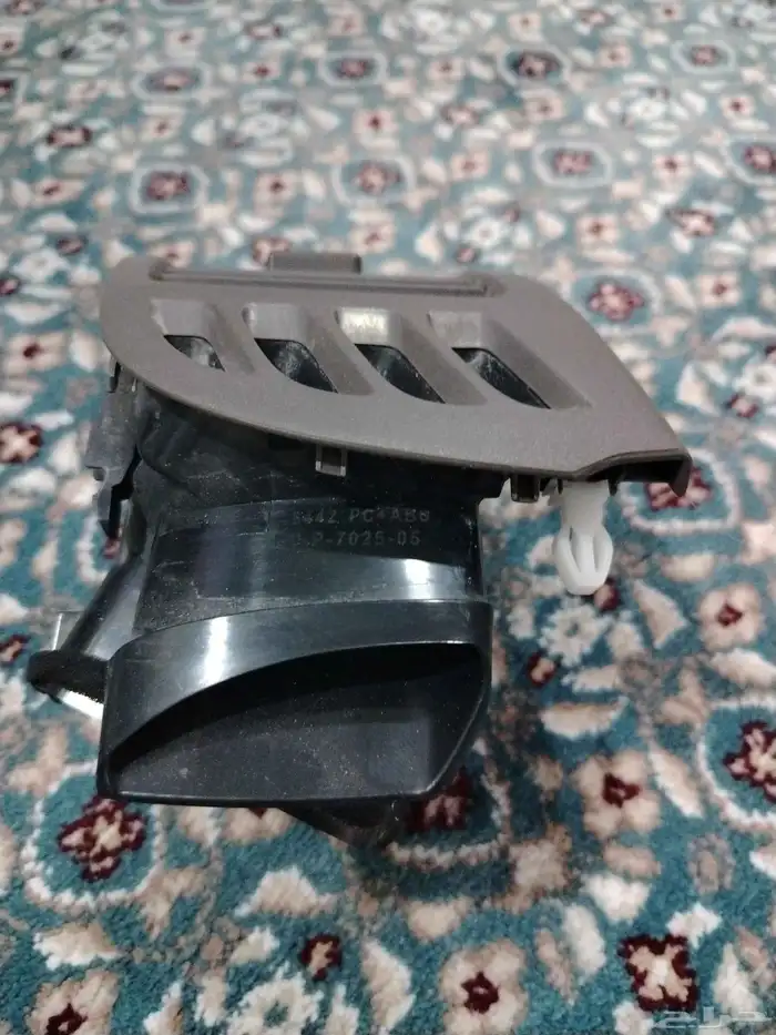 ريش مكيف كامري من 2003 إلى 2006 اصلي وكالة 1