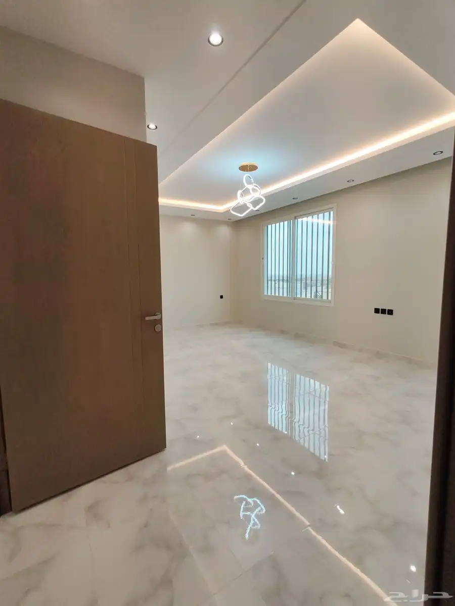 للبيع فيلا تصميم ممتاز تشطيب مودرن بمدينه احد رفيده 38