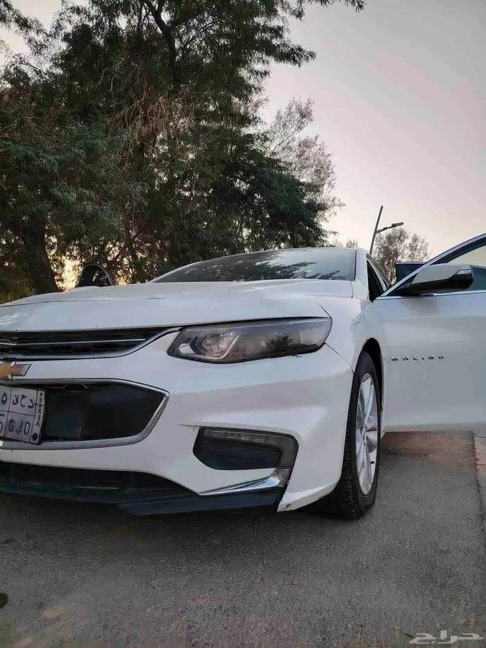 ماليبو 2017 ابيض لؤلؤي نظيف جدا 3