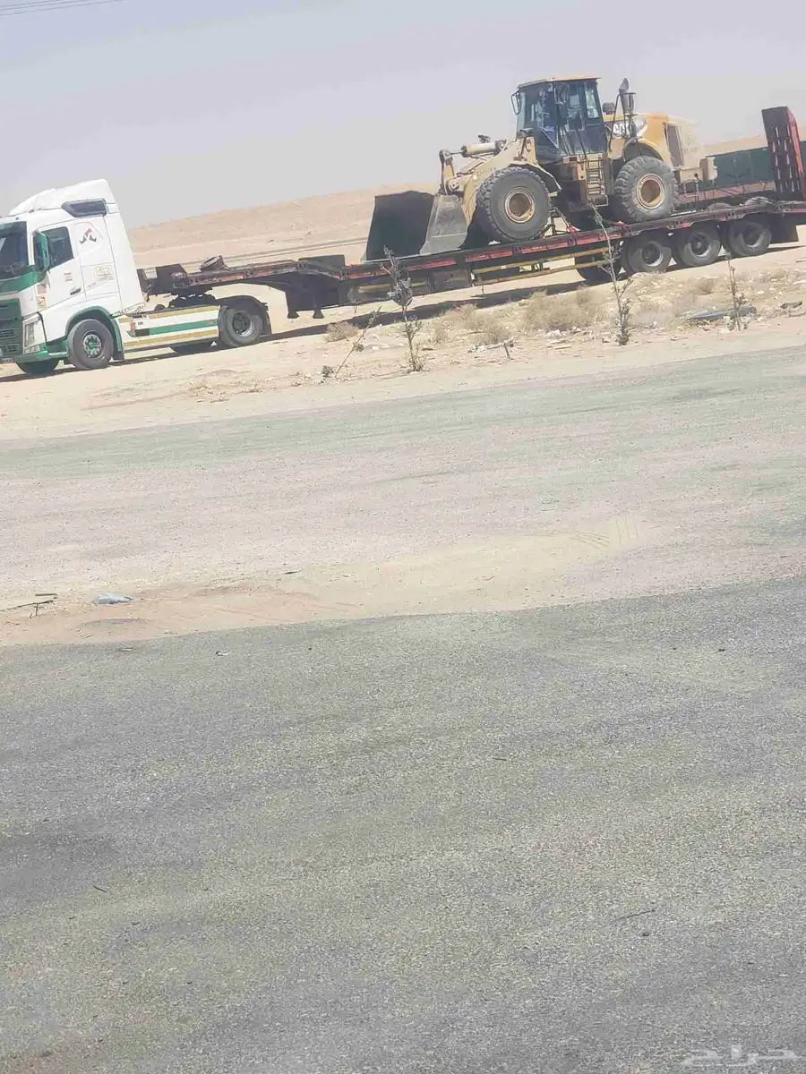 لوبد في المويلح أو ضباء عل اي تجه ثلاثه محور بسعر مناسب 0534 0