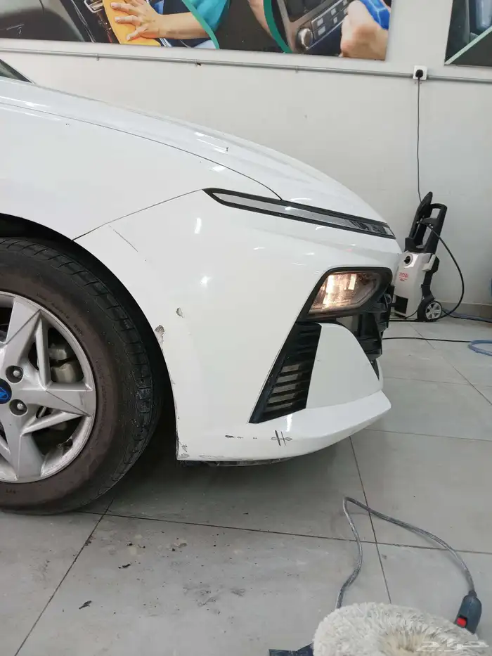 تلميع سيارات داخلى وخارجي 6