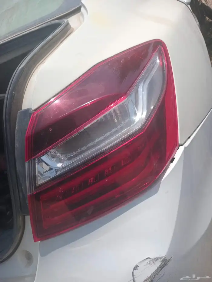 اسطب خلفي يمين هوندا اكورد 2017 0