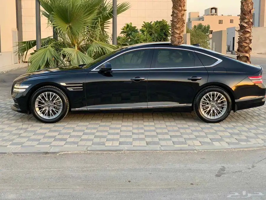 جنسس ( 2024 ) G80 برستيج وارد المجدوعي بحالة ممتازة 4