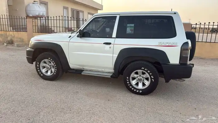 نيسان باترول 12