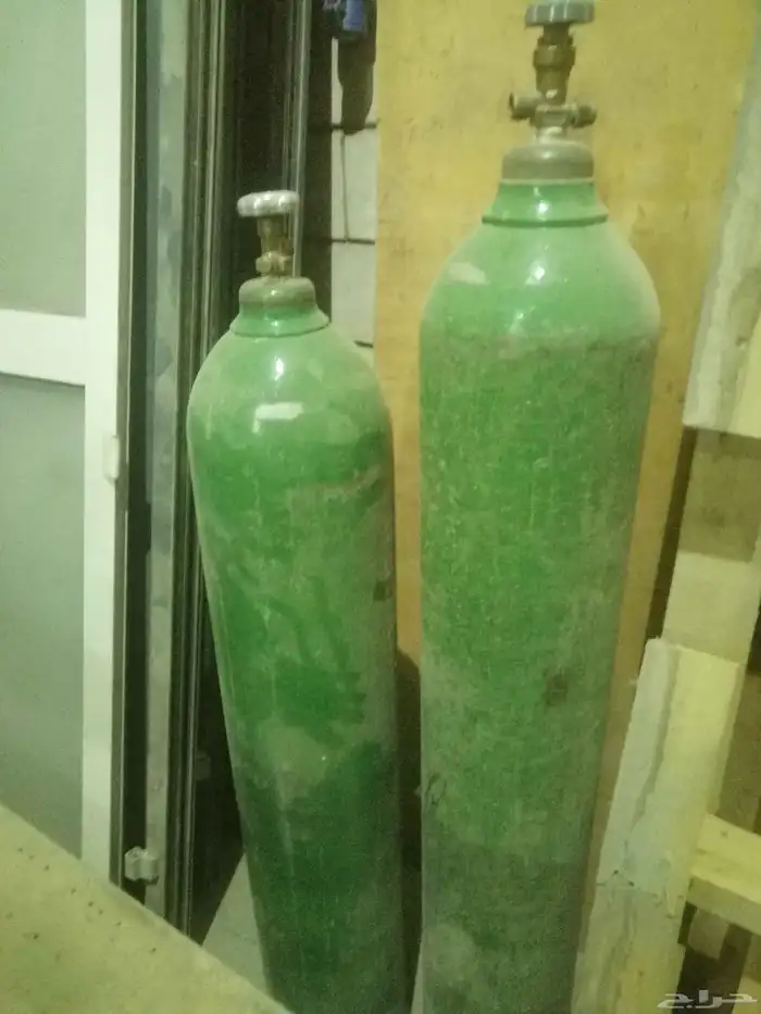 للبيع معدات ألمنيوم وحديد 15