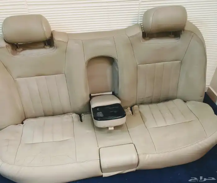 قطع غيار فورد لينكون تاون كار من 2003 الى 2011 24