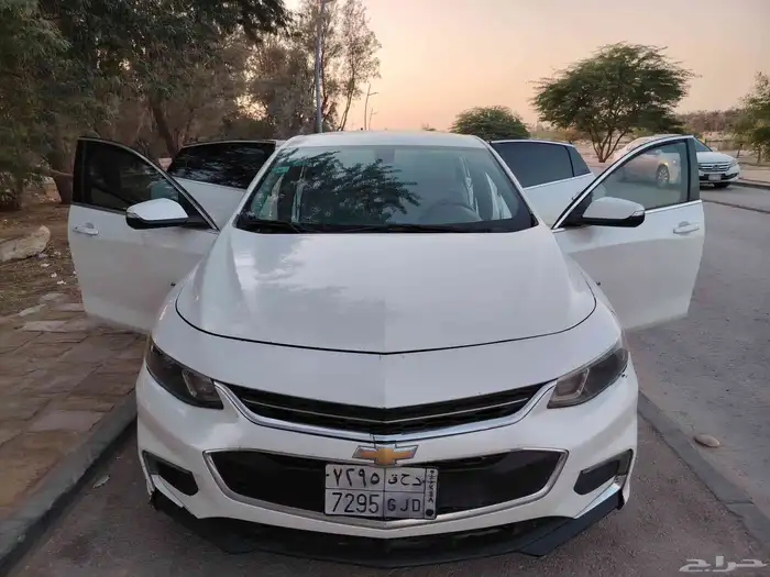 ماليبو 2017 ابيض لؤلؤي نظيف جدا 0