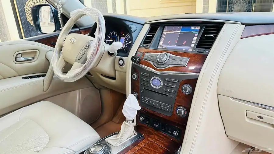 جيب انفنتي Qx80 2015 17