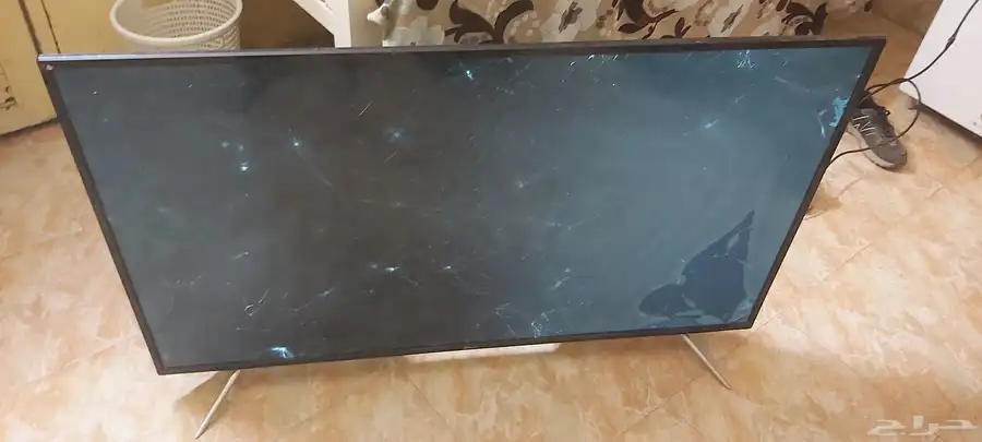شاشة دانسات 55 بوصه مكسور الشاشه يعني قطع غيار تنفع 3