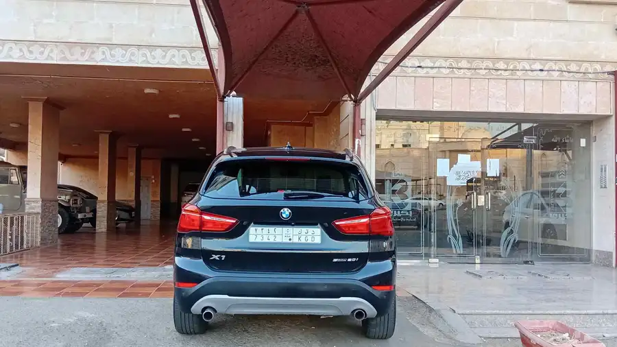 بي ام دبليو X1 فل كامل 2019 index