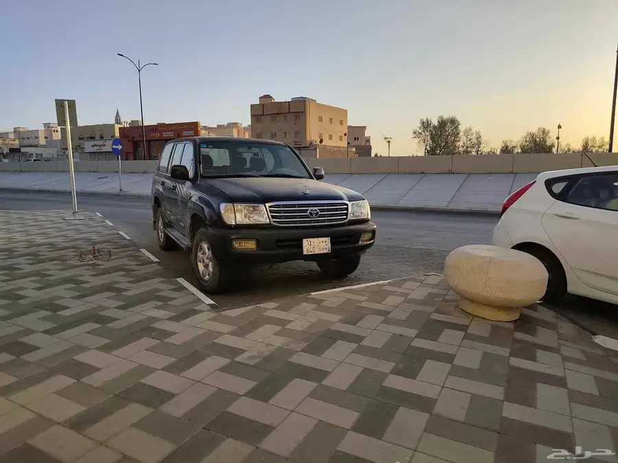 جيب لاندكروزر فكس ار فل كامل 2001 index