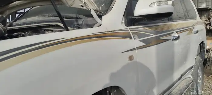 يوجد لدينا جميع انواع قطع غيار السيارات المستخدمه 1