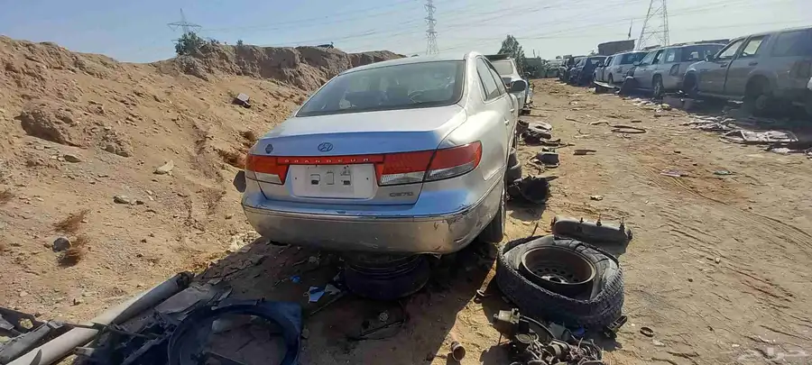 تشليح قطع غيار هونداي ازيرا 4
