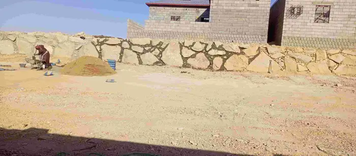 معلم حجر 2