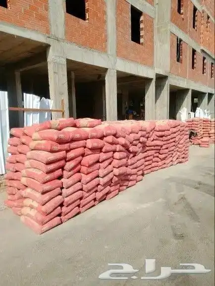 قلاب لنقل البطحاء والاسمنت والبلوك ومخلفات البناء الدمار 4