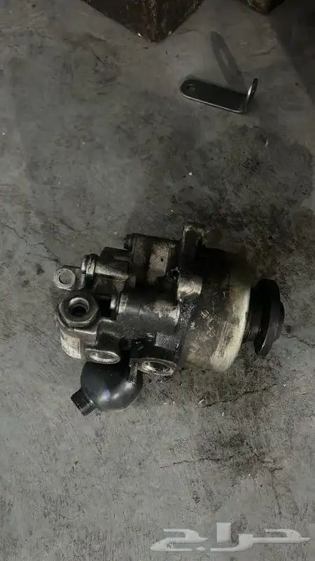 قطع غيار بولت مستخدمه حاله نظيفه 9