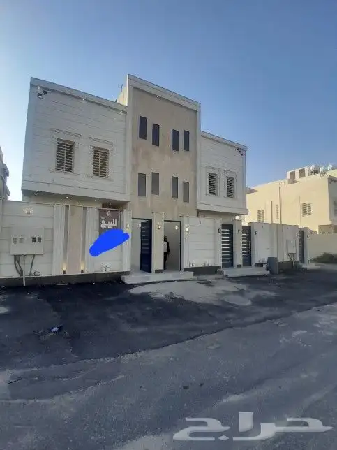 للبيع روف علوي مع ملحق تشطيبات فاخره مصعد شغال جاهز من650الف 1