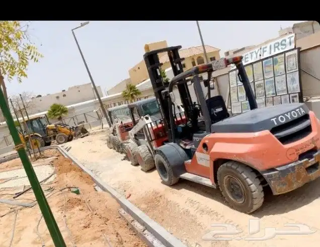 فوركلفت رافعه شوكيه للايجار 3طن 5طن 7طن10طن16طن 5