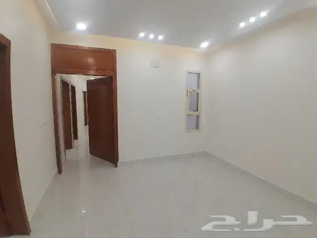 للبيع روف علوي مع ملحق تشطيبات فاخره مصعد شغال جاهز من650الف 9