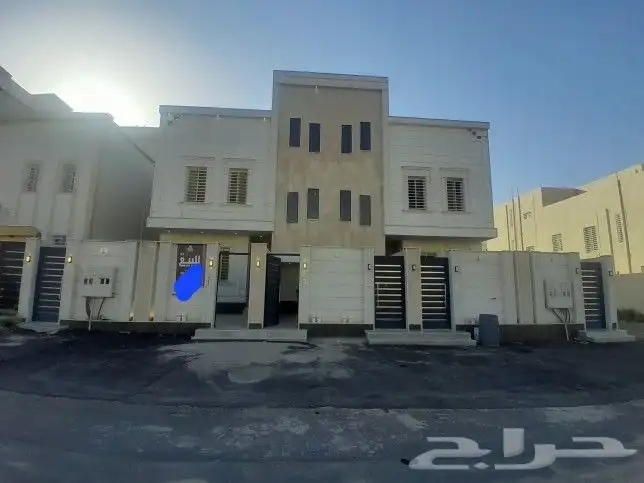 للبيع روف علوي مع ملحق تشطيبات فاخره مصعد شغال جاهز من650الف 0
