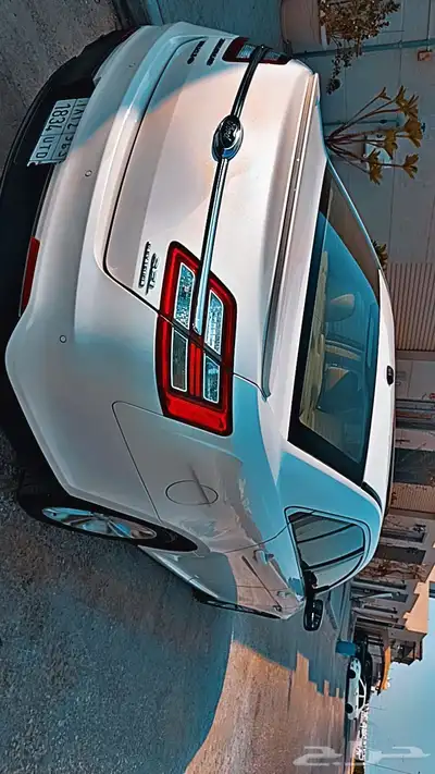 فورد تورس 2015 نظييف 25