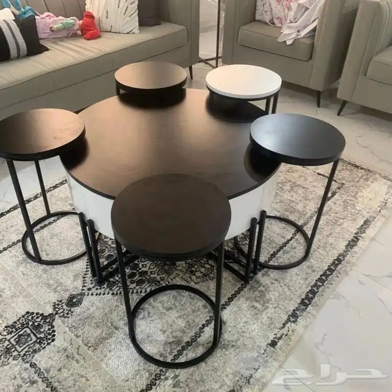 طاولات وديكورات تحف 2