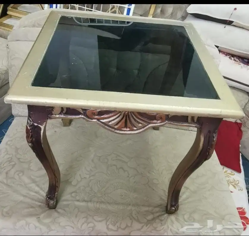 عربيه شبكه وطاولات مجلس و مرايا للبيع 0