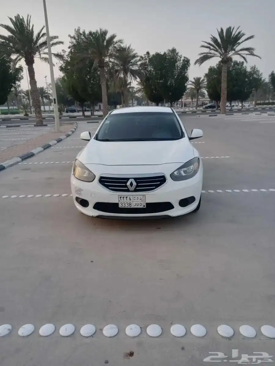 للبيع رينو فلوانس موديل 2014 نظيف جدا 1