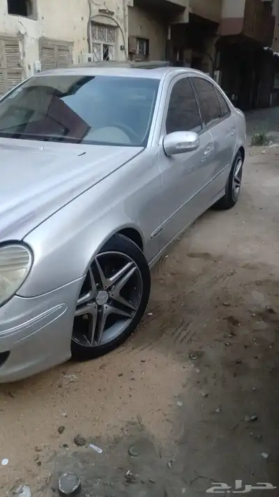 مرسيدس E240 موديل 2004 1