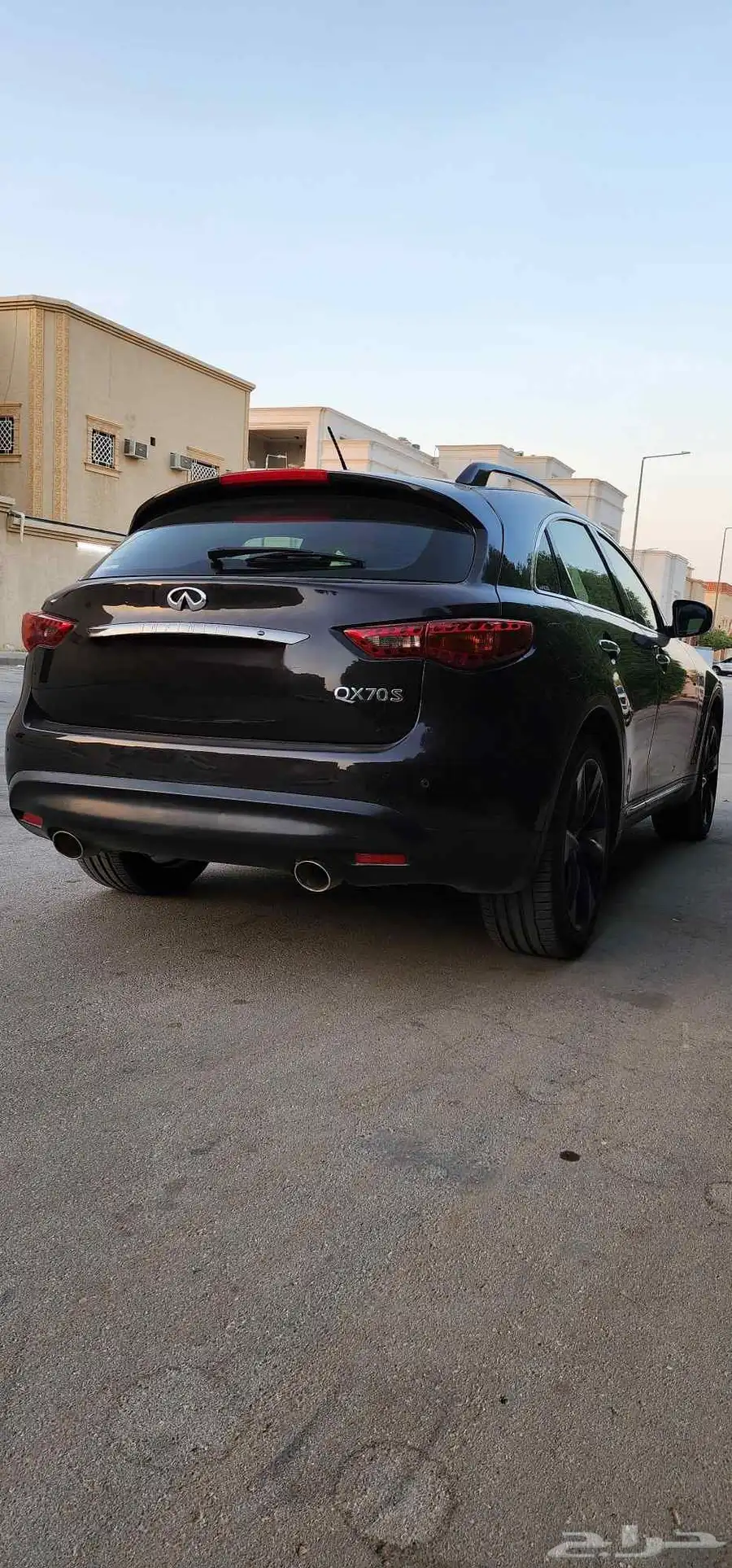 إنفنتي QX70S 2015 حالة ممتازة بدون رش أو حوادث عداد 133 ألف index