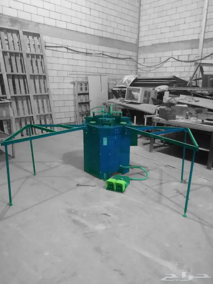 للبيع معدات ألمنيوم وحديد 3