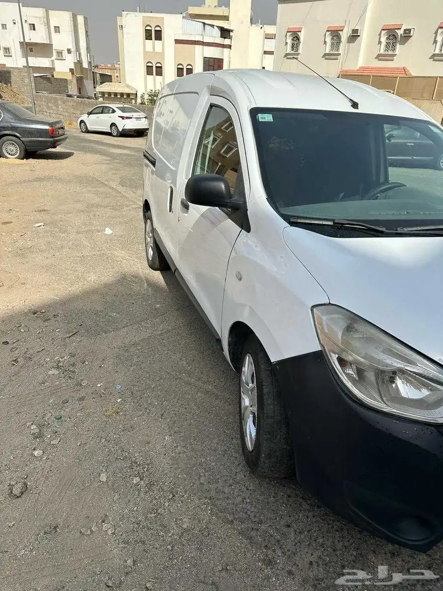 رينو 2018 نضيفه مكينة قير وكاله index