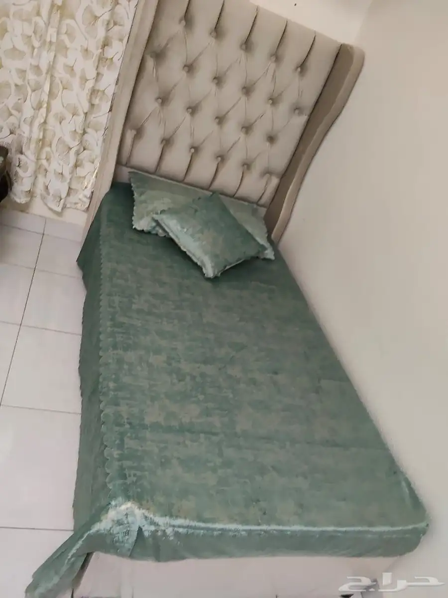 2 سرير نفر جديد للبيع على السوم 0
