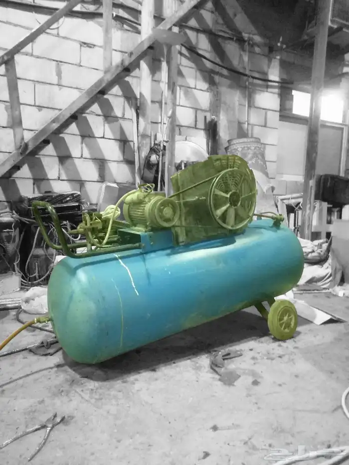 للبيع معدات ألمنيوم وحديد 7