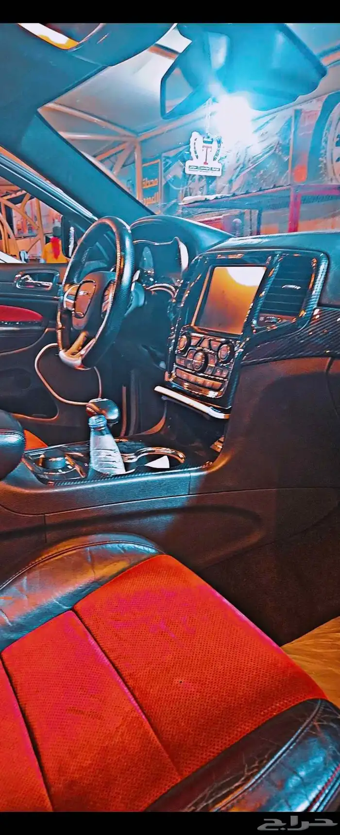 جراند شيروكي SRT 10