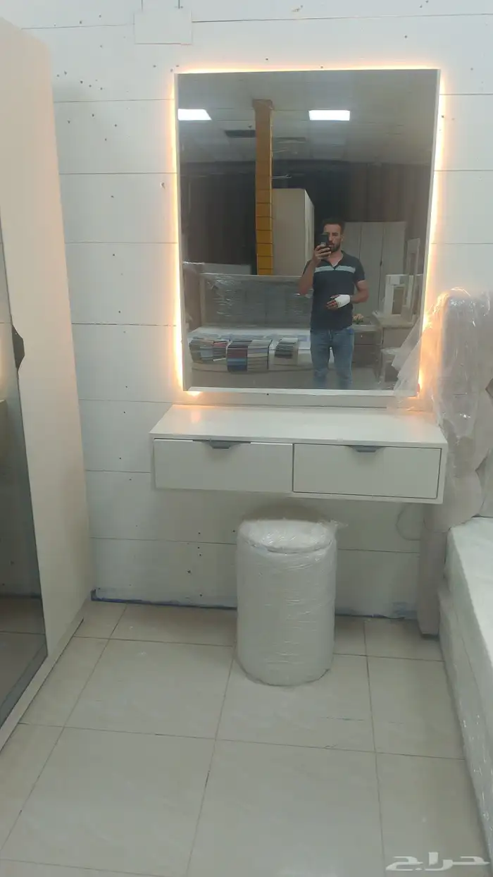 متوفر جميع المقاسات والالوان جاهز وتفصيل حسب الطلب 6