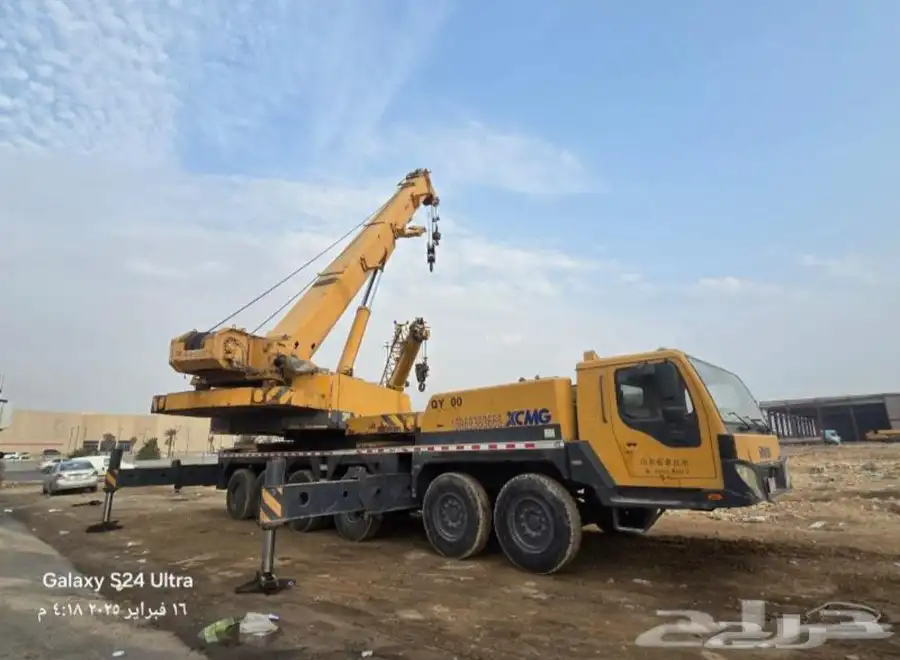 سطحات ونش وكرينات ورافع شوكيه لااليجار الشهري واليومي والمشا 7