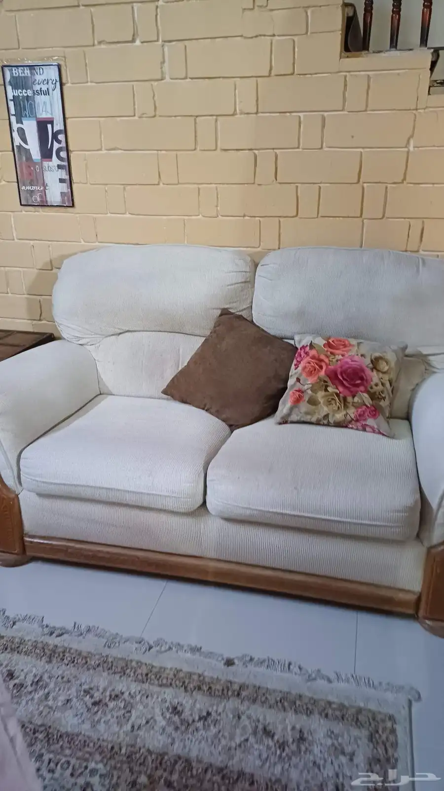 كنب سكري نظيف لاربعه اشخاص 0