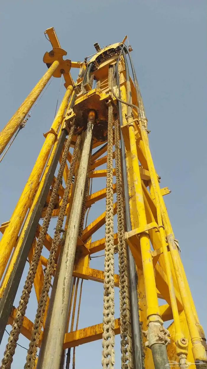 حفار ابار ارتواز ينزل حتا 1000 1