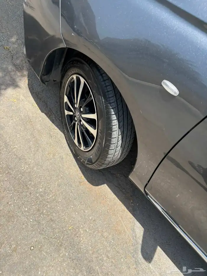 يارس موديل 2021 ممشى 56 الف 6