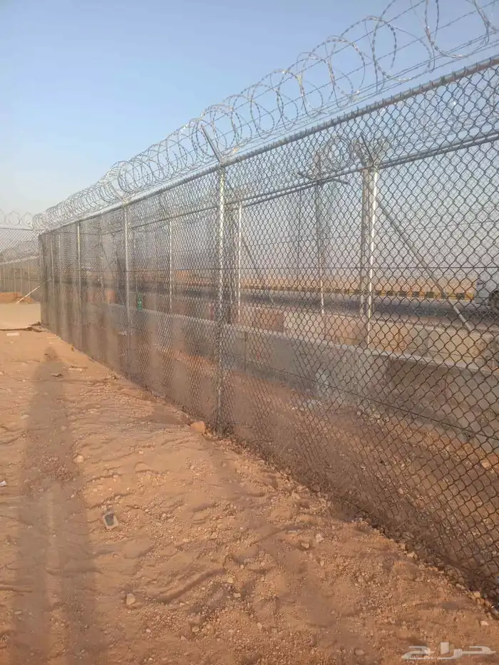 يوجد الدينا توريد وتركيب شبوك مضلات 1