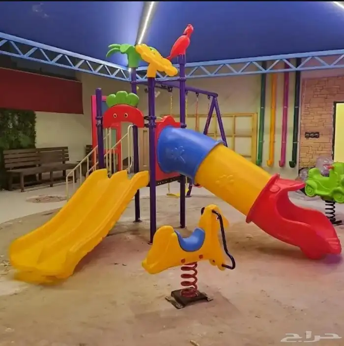 مراجيح مميزة وزحاليق متنوعة بمجموعات كبيرة وصغيرة 48