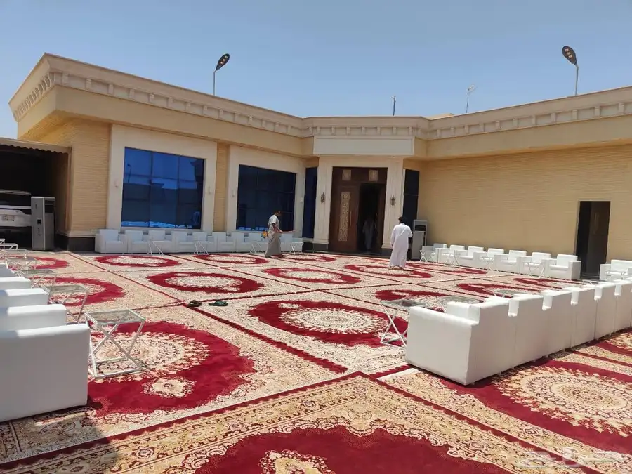 تاجير طاولات دائري تاجير طاولات مستطيل تاجير كراسي احمر ملبس 1